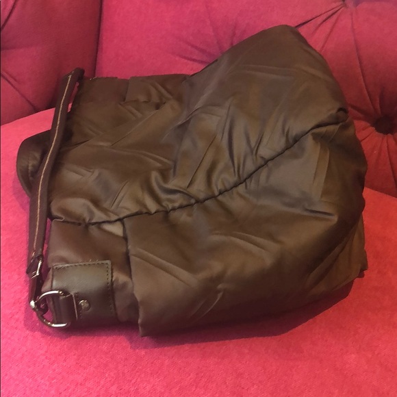 PleatsPlease shoulder/tote bag - Picture 2 of 11